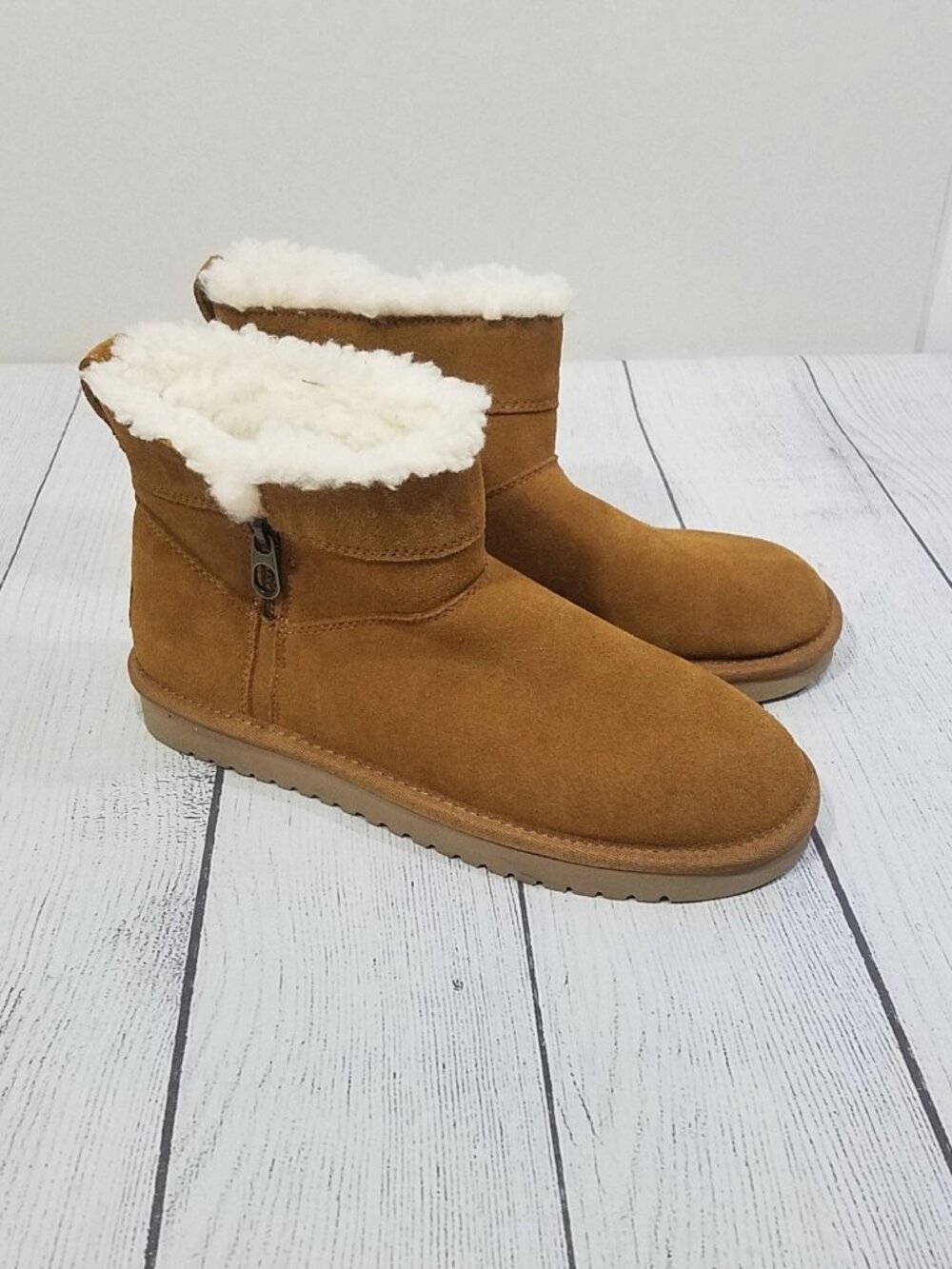 Koolaburra by UGG Aribel Mini Boots Womens Size 8 Style 1121495